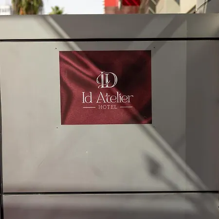 Id Atelier ホテル 4*